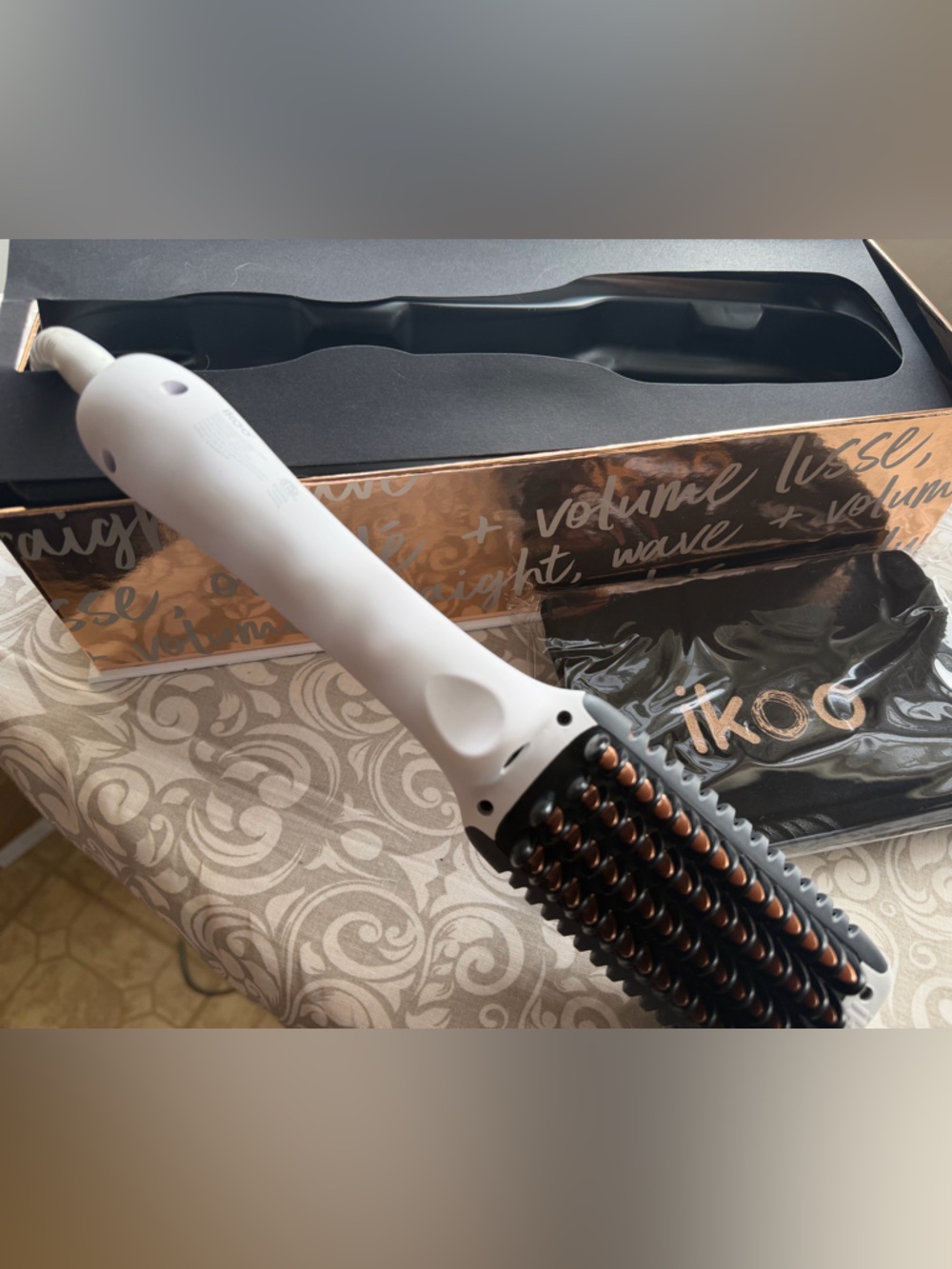 E-Styler Pro:White Ceramic Heated Straightening Brush for Women Hair - Picture 8 of 8